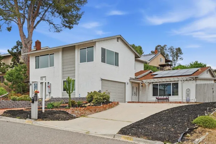 13104 Lakeview Granada Drive, Lakeside, California 92040