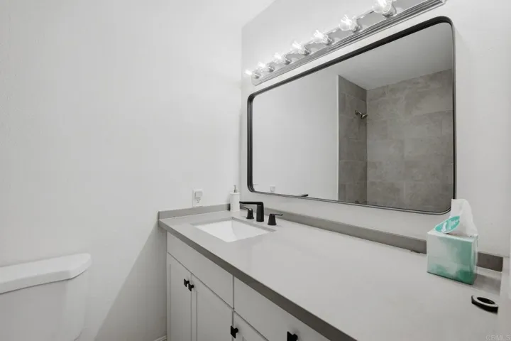 13104 Lakeview Granada Drive, Lakeside, California 92040