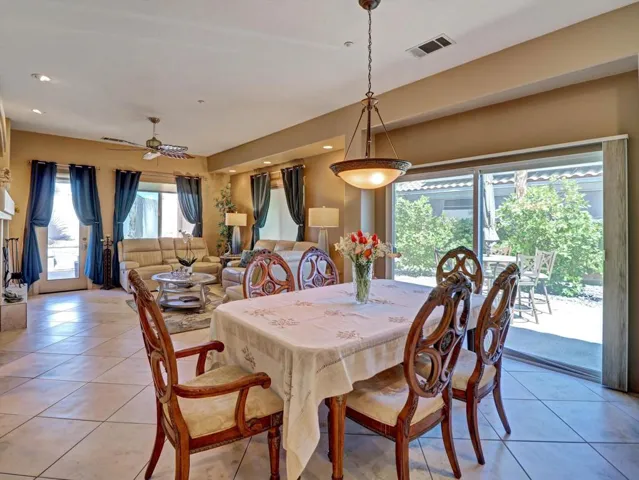 18-36 Vista Mirage Way-18