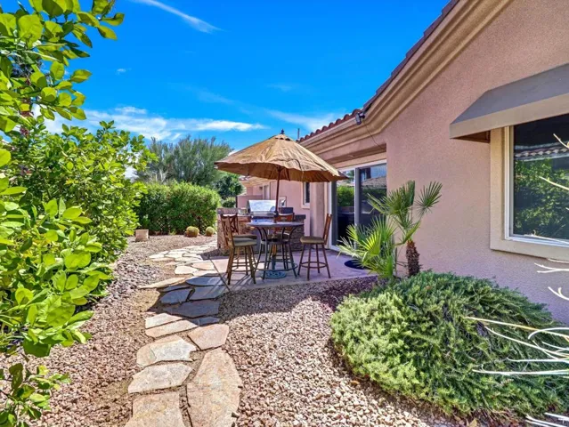 67-36 Vista Mirage Way-67