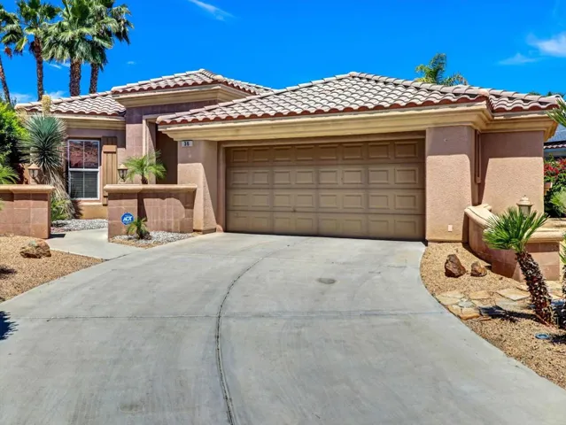 02-36 Vista Mirage Way-2