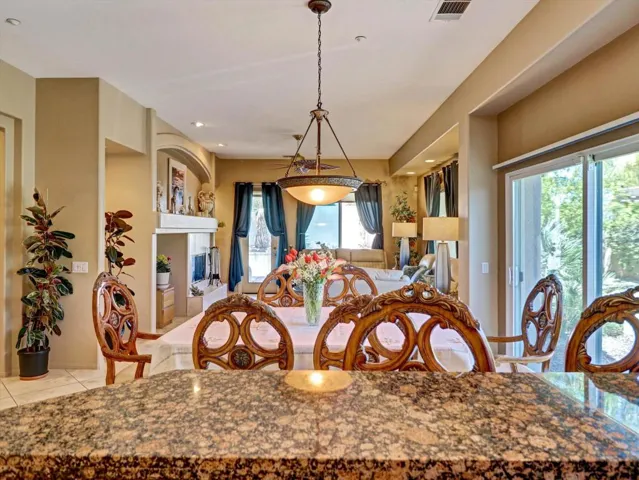 16-36 Vista Mirage Way-16