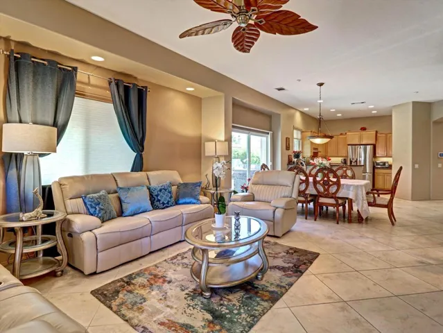26-36 Vista Mirage Way-26