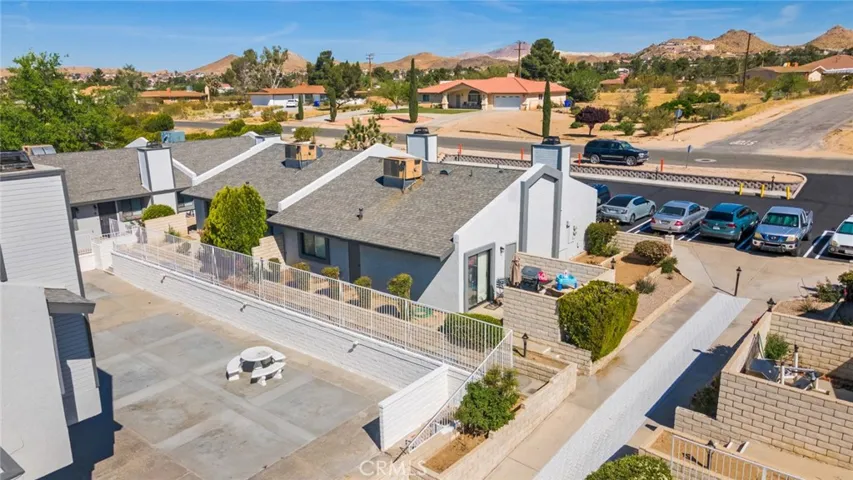 19087 Allegheny, Apple Valley, California 92307