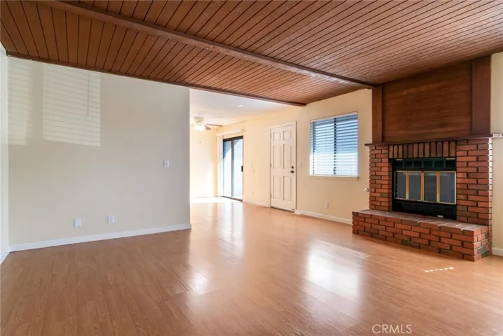 19087 Allegheny, Apple Valley, California 92307