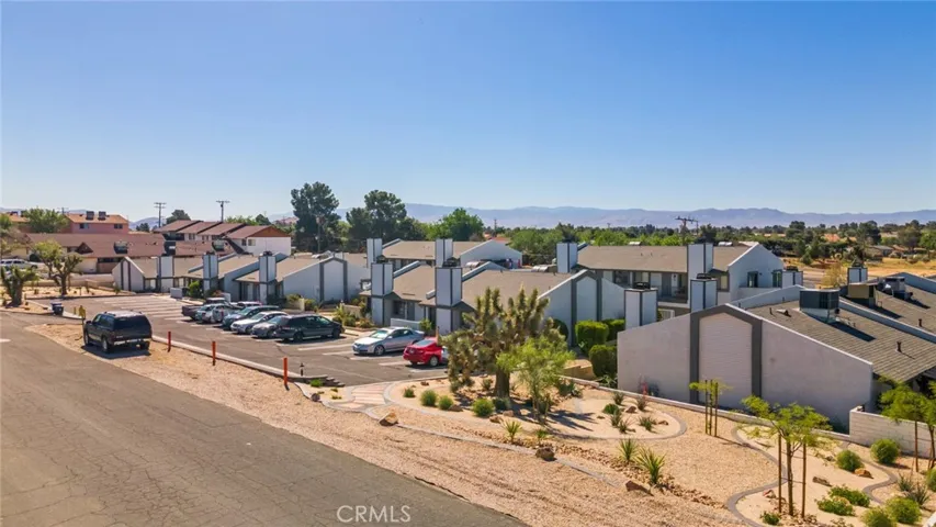 19087 Allegheny, Apple Valley, California 92307