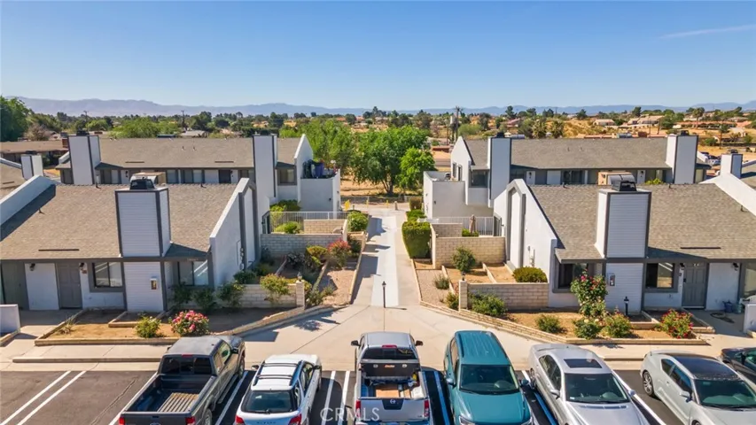 19087 Allegheny, Apple Valley, California 92307