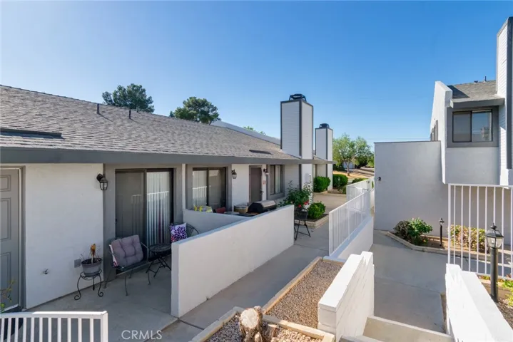 19087 Allegheny, Apple Valley, California 92307