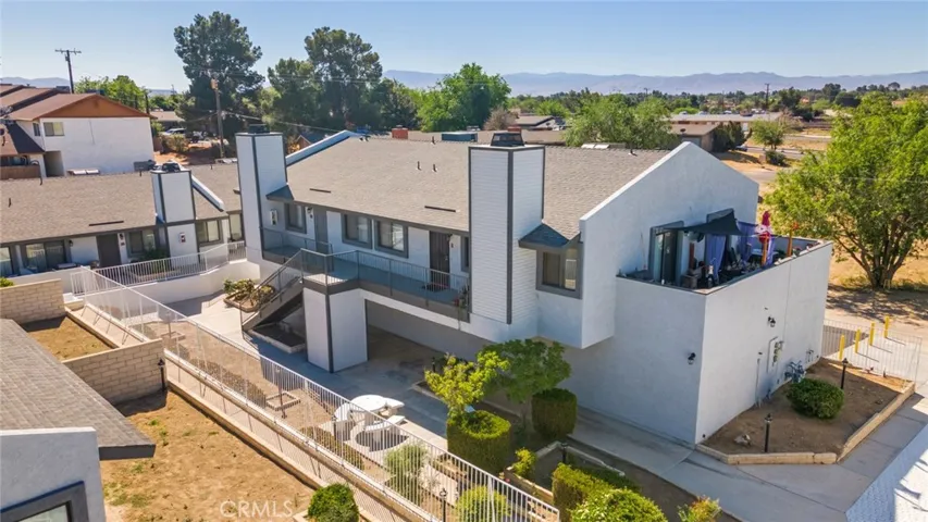 19087 Allegheny, Apple Valley, California 92307