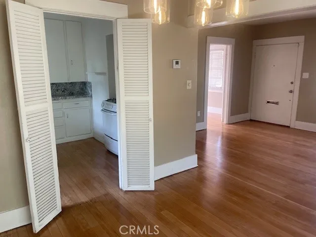 218 W 12th, Claremont, California 91711 — photo 4