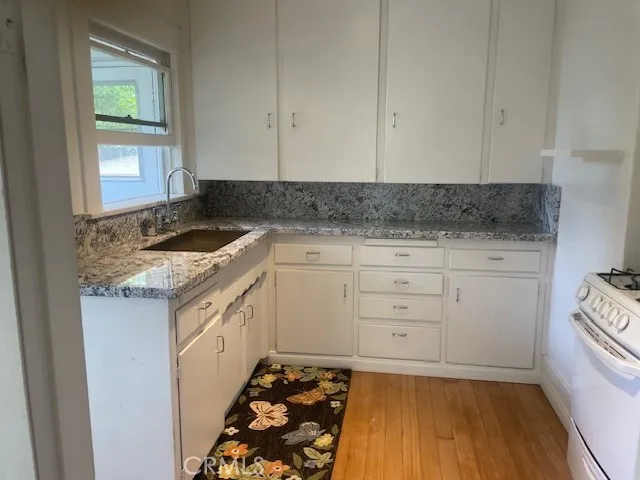 218 W 12th, Claremont, California 91711
