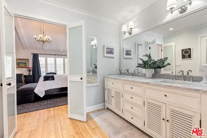 832 15th Street 4, Santa Monica, California 90403