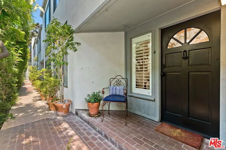 832 15th Street 4, Santa Monica, California 90403