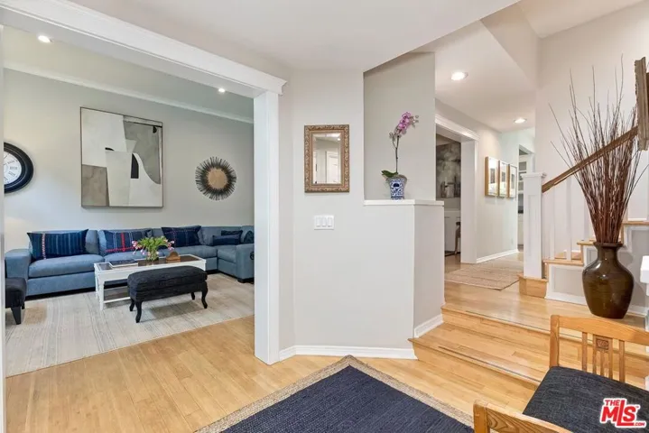 832 15th Street 4, Santa Monica, California 90403