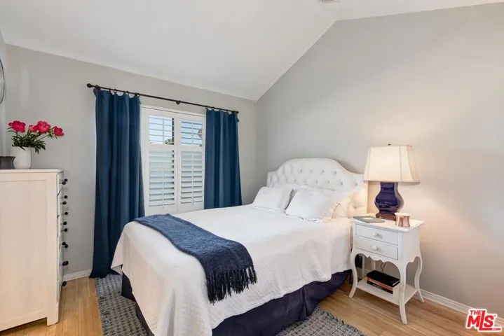832 15th Street 4, Santa Monica, California 90403