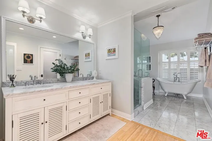 832 15th Street 4, Santa Monica, California 90403