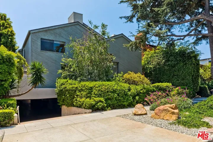 832 15th Street 4, Santa Monica, California 90403