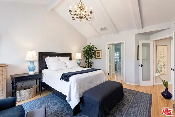 832 15th Street 4, Santa Monica, California 90403