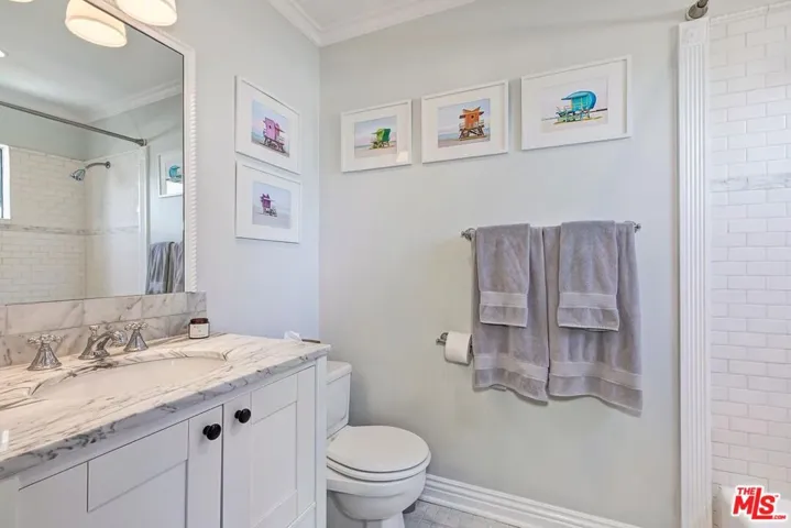 832 15th Street 4, Santa Monica, California 90403