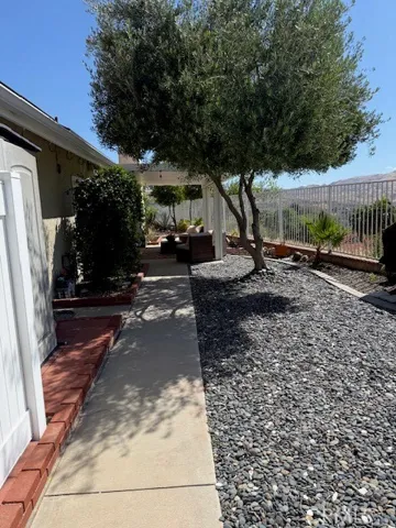 23044 Canyon Hills Drive, Corona, California 92883