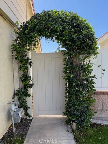 23044 Canyon Hills Drive, Corona, California 92883