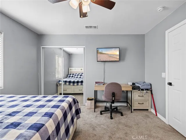 13966 Driftwood, Victorville, California 92395