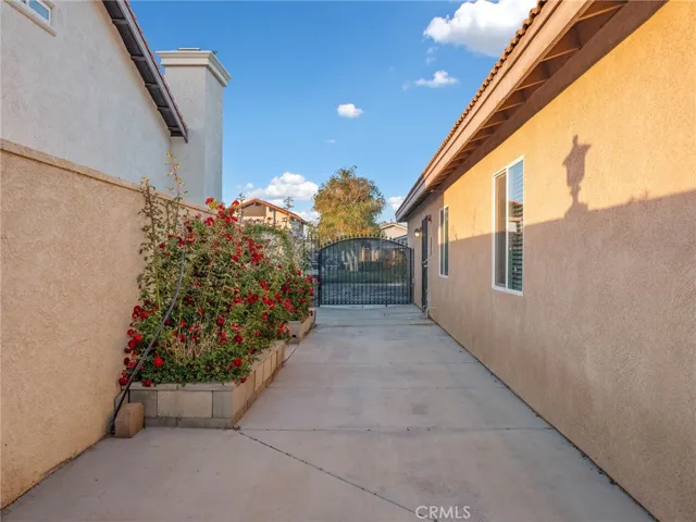 13966 Driftwood, Victorville, California 92395