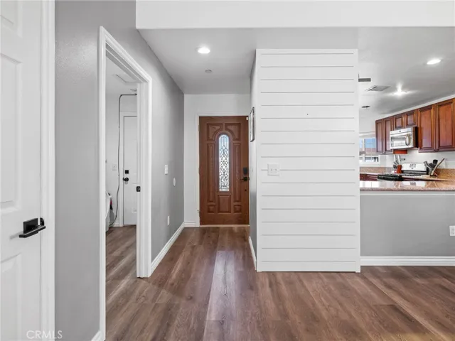 13966 Driftwood, Victorville, California 92395