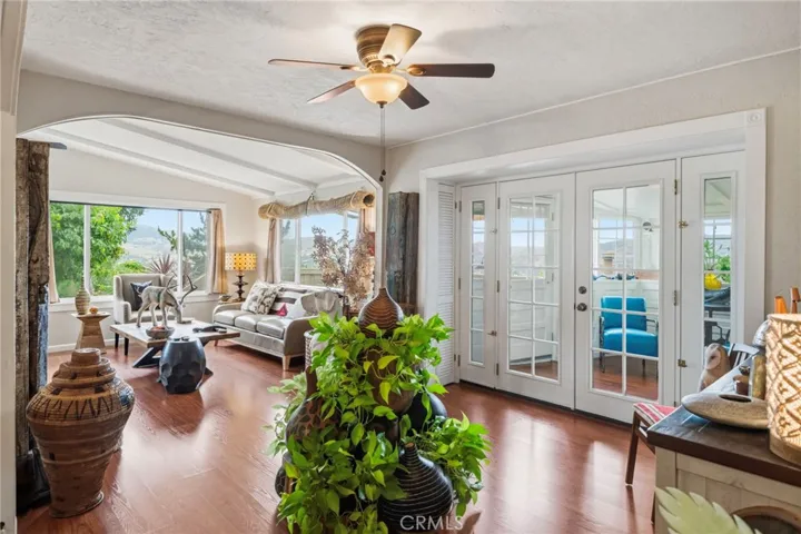 27703 Ortega Hwy 30, San Juan Capistrano, California 92675