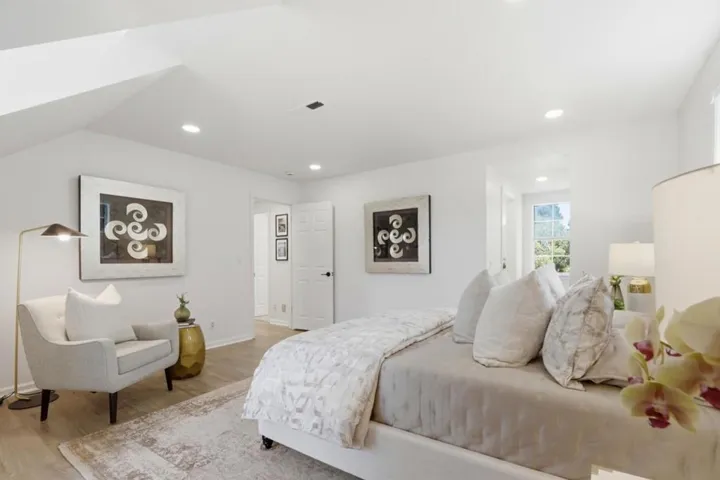 17391 E Vineland Avenue, Los Gatos, California 95030