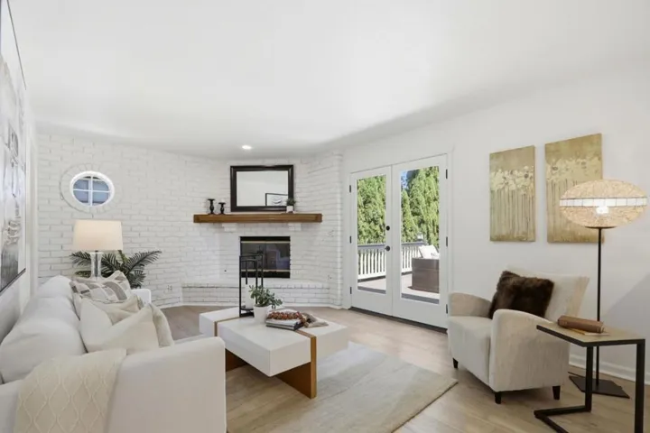 17391 E Vineland Avenue, Los Gatos, California 95030