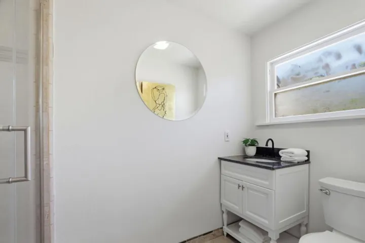 17391 E Vineland Avenue, Los Gatos, California 95030