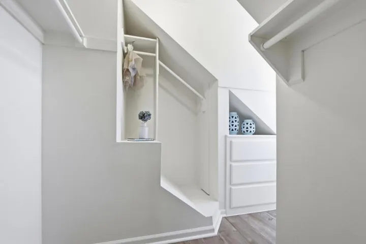 17391 E Vineland Avenue, Los Gatos, California 95030