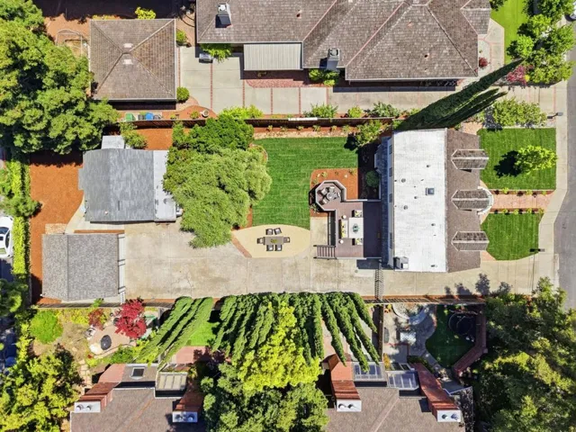 17391 E Vineland Avenue, Los Gatos, California 95030
