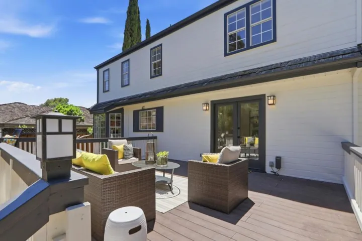 17391 E Vineland Avenue, Los Gatos, California 95030