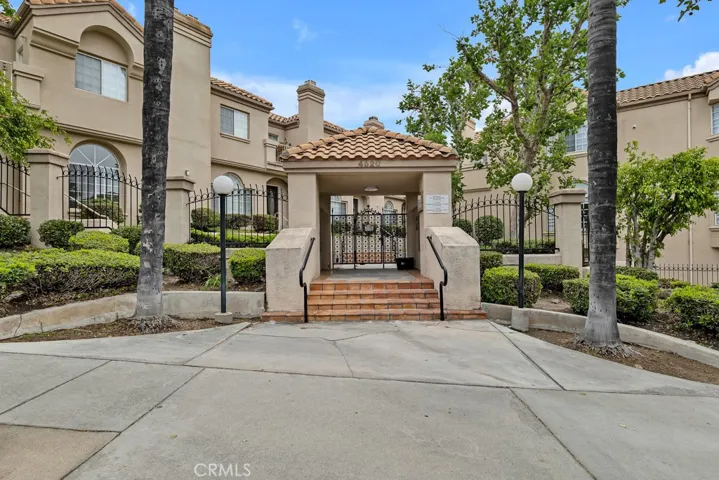 4520 Pennsylvania Avenue 137, La Crescenta, California 91214