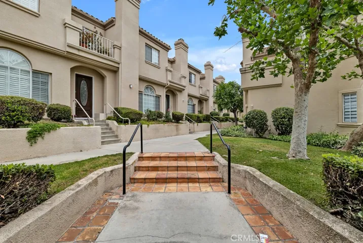 4520 Pennsylvania Avenue 137, La Crescenta, California 91214