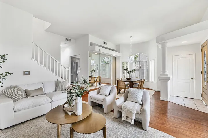 4520 Pennsylvania Avenue 137, La Crescenta, California 91214