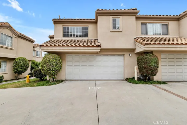 4520 Pennsylvania Avenue 137, La Crescenta, California 91214