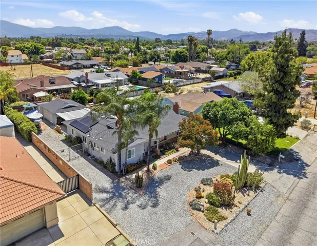 590 N Hemet Street, Hemet, California 92544