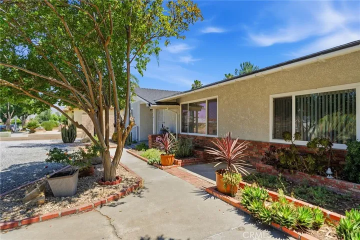 590 N Hemet Street, Hemet, California 92544