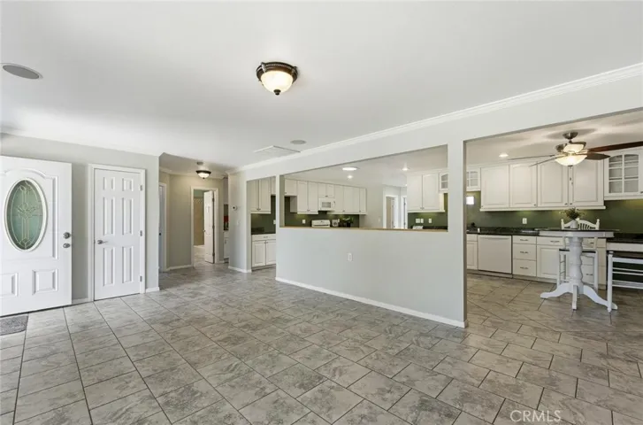590 N Hemet Street, Hemet, California 92544