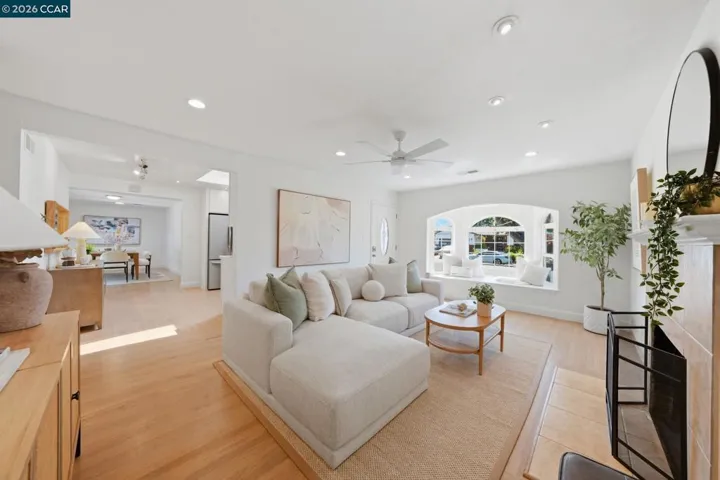 2282 Charlotte Ave, Concord, California 94518