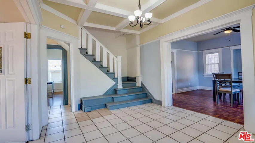 1477 W 29th Street, Los Angeles, California 90007