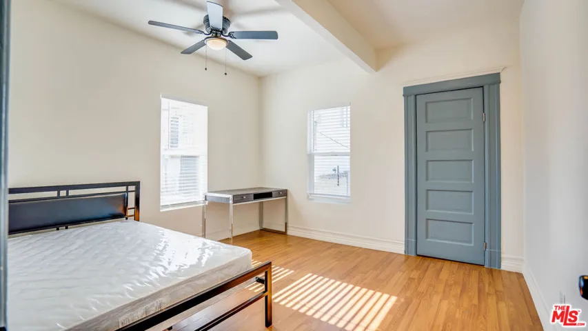 1477 W 29th Street, Los Angeles, California 90007