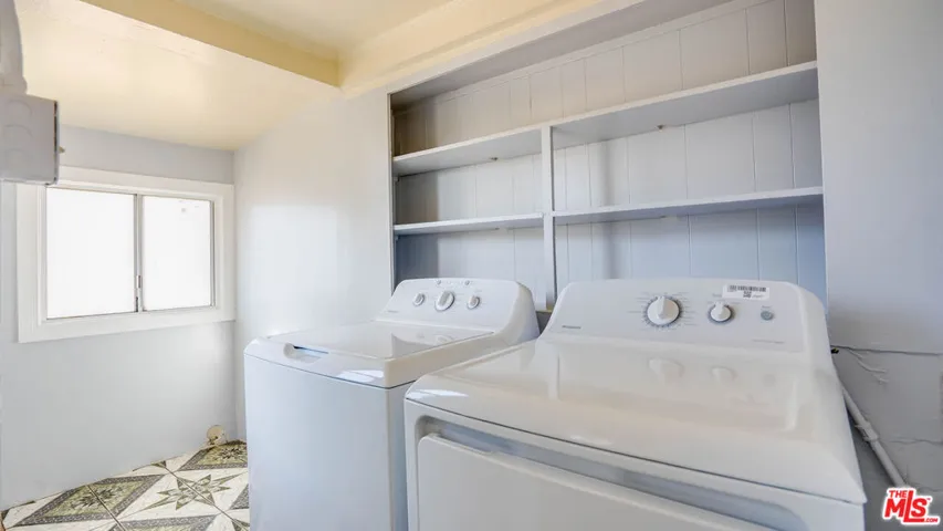 1477 W 29th Street, Los Angeles, California 90007