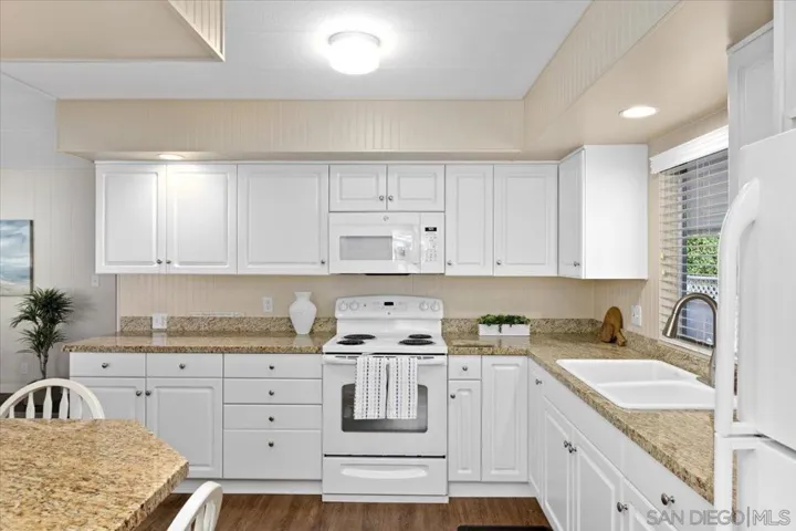 7241 Santa Barbara Street, Carlsbad, California 92011
