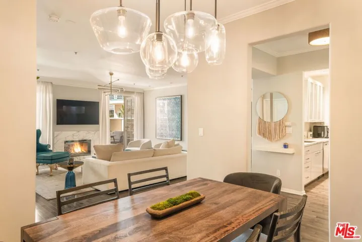 930 N Doheny Drive 103, West Hollywood, California 90069