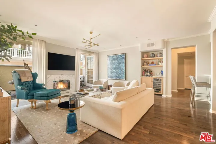930 N Doheny Drive 103, West Hollywood, California 90069