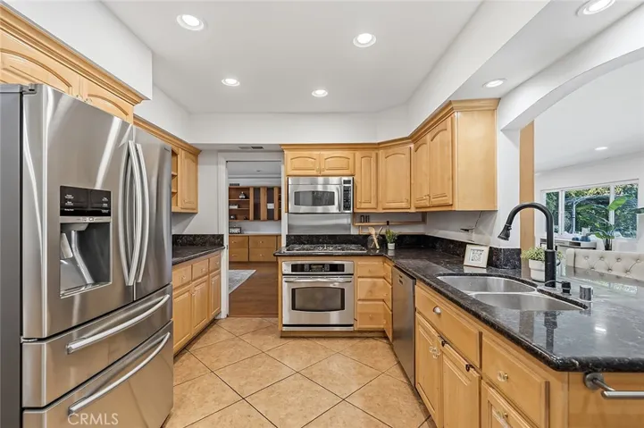 4121 Country Club, Lakewood, California 90712
